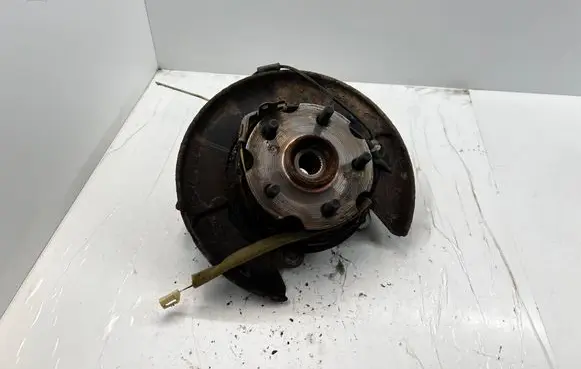Toyota RAV 4 (XA30) Rear wheel hub 