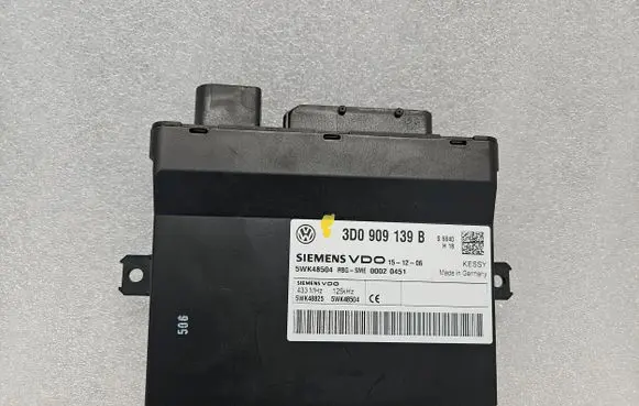 Porsche Cayenne (9PA) Keyless (KESSY) go control unit/module 3D0909139B 5WK48504 00020451