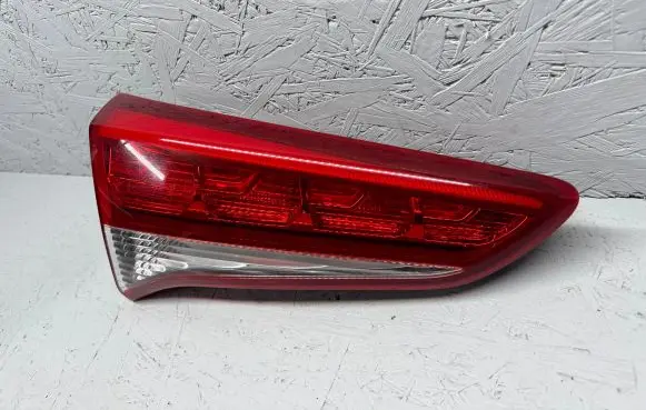 Hyundai Tucson TL Tailgate rear/tail lights 92403D3 92403D7