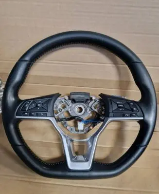 Nissan Qashqai Steering wheel