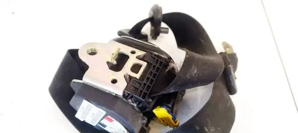 Skoda Octavia Mk2 (1Z) Front seatbelt 1Z0857701A