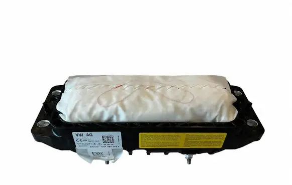 Volkswagen Tiguan Side airbag 5NA880204H
