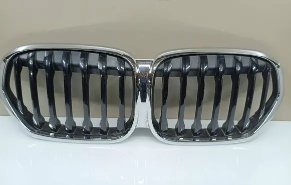 BMW X1 F48 F49 Front bumper upper radiator grill 5113185178