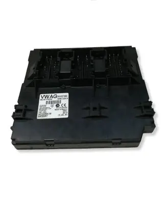 Volkswagen Golf VI Central body control module 5K0937086 A2C53350199