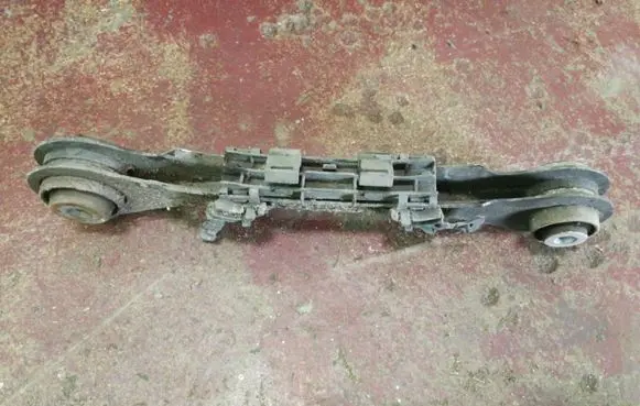 BMW 1 F20 F21 Rear upper control arm/wishbone 6792519