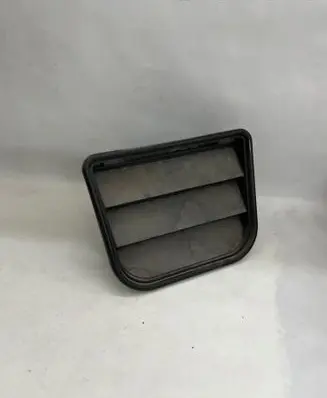 Volvo S60 Quarter panel pressure vent 31390867 AD73J