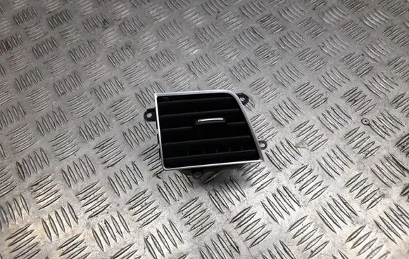 Audi A8 S8 D4 4H Dash center air vent grill 4H1820951A 4H1820951B