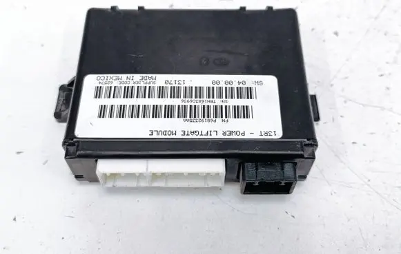 Chrysler Town u0026 Country V Tailgate/trunk control unit/module P68192335AA