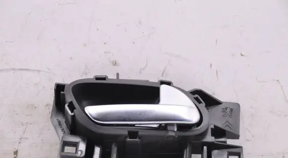 Peugeot 208 I Rear door interior handle 96605253VV