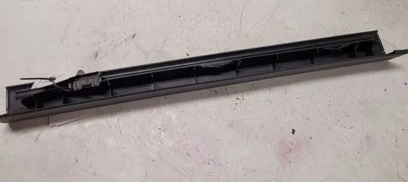 Mercedes-Benz C W204 Front sill trim cover A2046860136