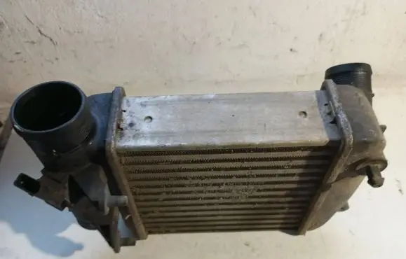 Audi A6 S6 C6 4F Intercooler radiator 4F0145805E