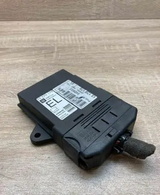 Opel Vectra C Door control unit/module 13170178 5WK46005