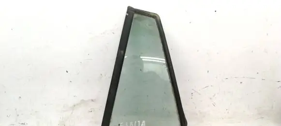 Rear vent window glass