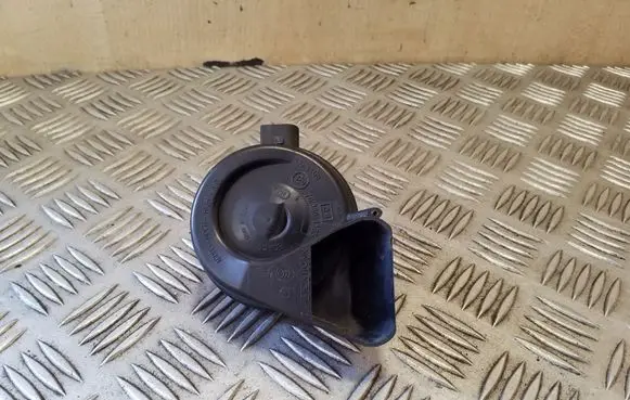 Audi A5 Sportback 8TA Horn signal 8T0951223