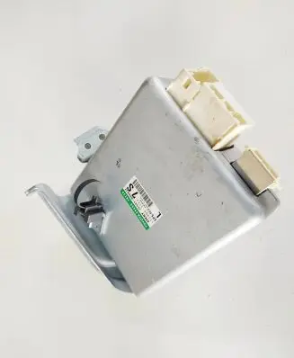 Lexus RX 450H Airbag control unit/module 8965048230