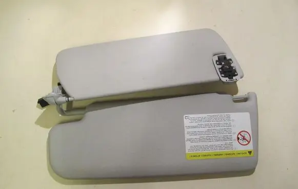 Volkswagen PASSAT B6 Sun visor 3C0857552AH