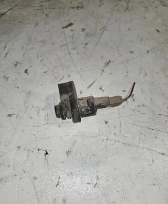 Nissan Terrano Front door sensor coupe 