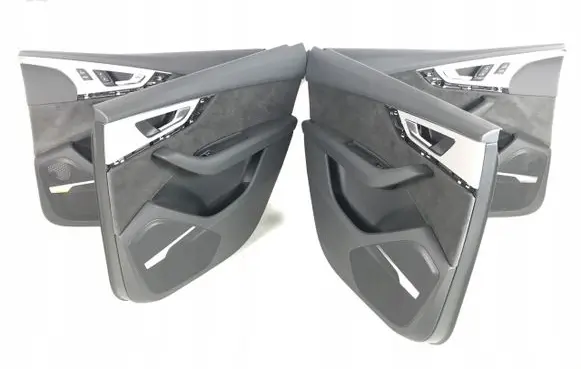 Audi Q7 4M Front door card panel trim