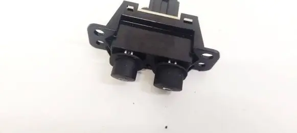 Nissan Note (E12) Other switches/knobs/shifts 28232
