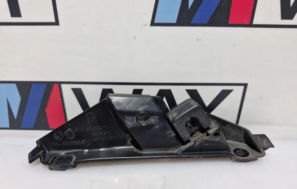 BMW 5 F10 F11 Tailgate check strap stopper 