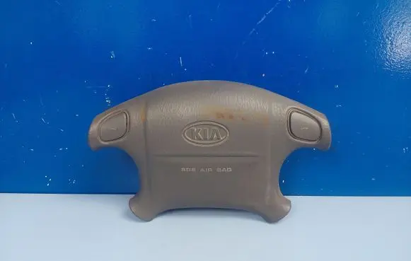 KIA Carnival Steering wheel airbag K56A57K00