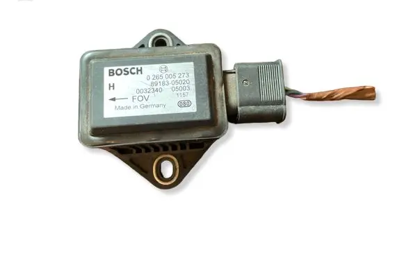 Toyota Corolla Verso AR10 ESP acceleration yaw rate sensor 0265005273