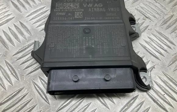 Airbag control unit/module
