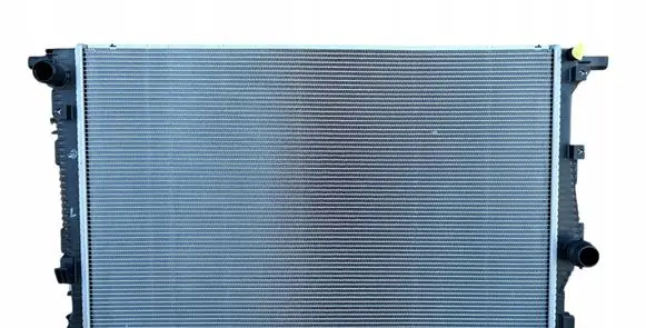 Jeep Cherokee Coolant radiator 68291178AA
