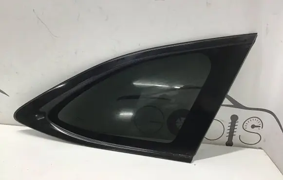 Subaru Outback (BT) Rear side window