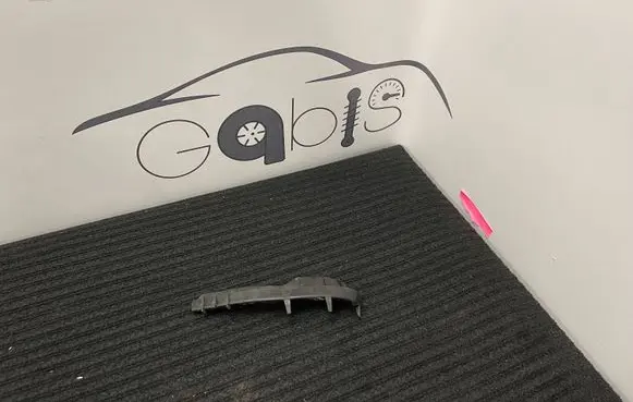 Porsche Macan (95B) Other parcel shelf part 95B861874C