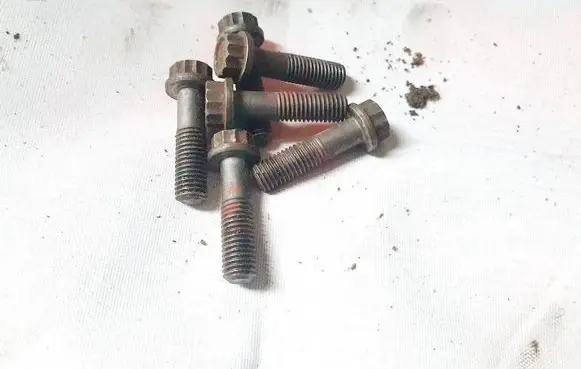 Nuts/bolts