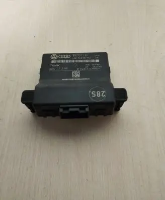 Volkswagen Touran I Gateway control module 1K0907530F 0325 1K0907951