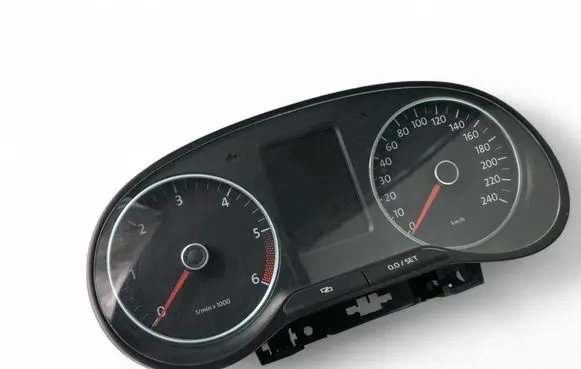 Volkswagen Amarok Speedometer (instrument cluster) 2H0920863A