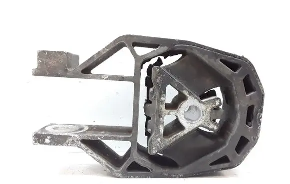 Volvo C30 Engine mount bracket AV616F082AB
