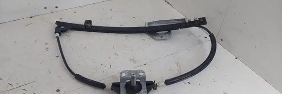 Rear door manual window regulator
