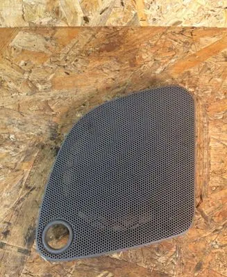 Side speaker trim/cover