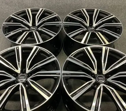 Audi Q8 R21 alloy rim 4M8601025G