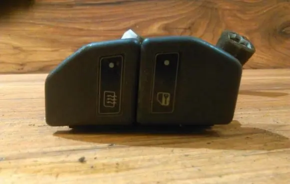 Windscreen/window heater switch