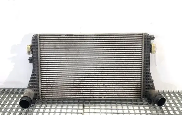 Volkswagen PASSAT CC Intercooler radiator 