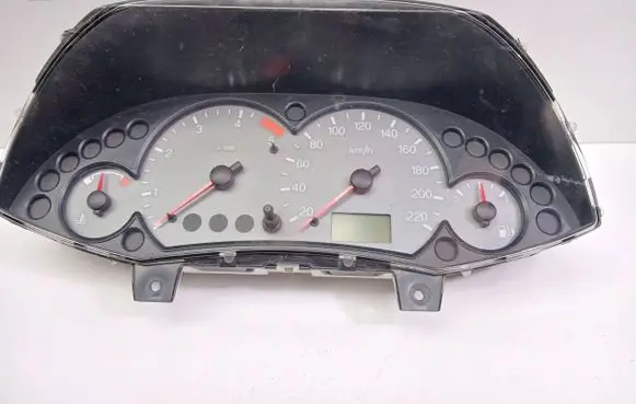 Ford Focus Speedometer (instrument cluster) 98AP10841BC 44ZU115