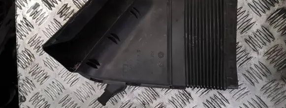 Audi A4 S4 B7 8E 8H Air intake duct part 8e0129617d