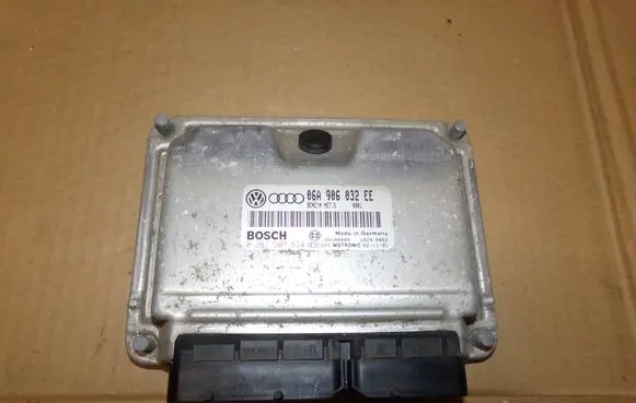 Seat Toledo II (1M) Engine control unit/module 06A906032EE