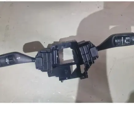 Ford Focus Wiper turn signal indicator stalk/switch 3M5T6475AE 5M5T13N064BH