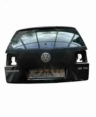 Volkswagen Touareg I Tailgate/trunk/boot lid 7L6827219