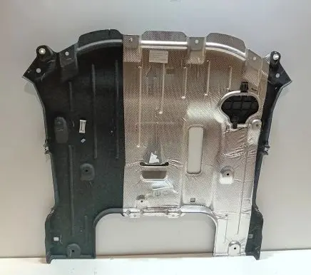Chrysler Pacifica Front underbody cover/under tray 68227425AD