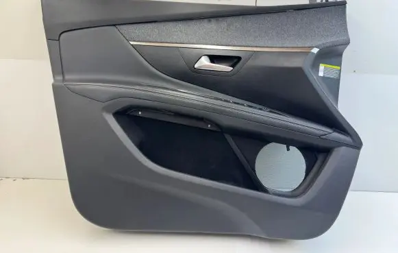 Peugeot 5008 II Front door card panel trim 1869215X