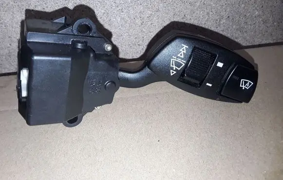 BMW 5 E60 E61 Wiper control stalk 01206100 6924106F