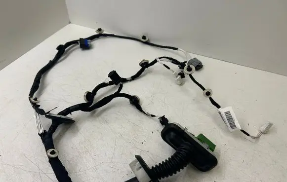 Citroen C3 Front door wiring loom 9825267380