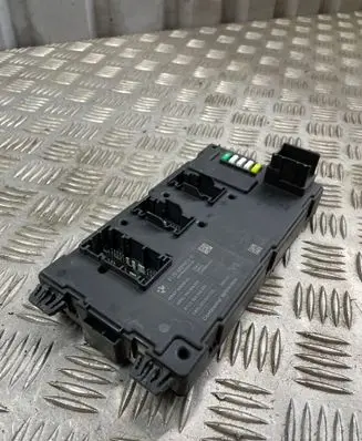 BMW 4 F32 F33 Central body control module 6809053 A2C30450422 003000002