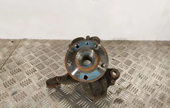 Volvo V60 Front wheel hub